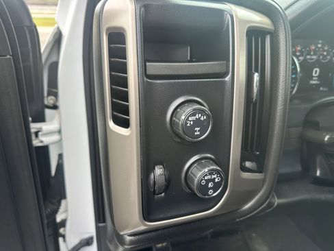 Used 2018 GMC Sierra 1500 Denali AWD/4WD image 12