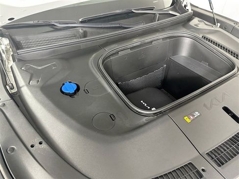 Used 2024 Kia EV9 Light image 26