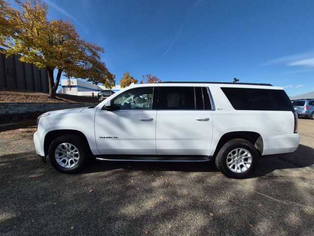 Used 2020 GMC Yukon XL SLT AWD/4WD image 8