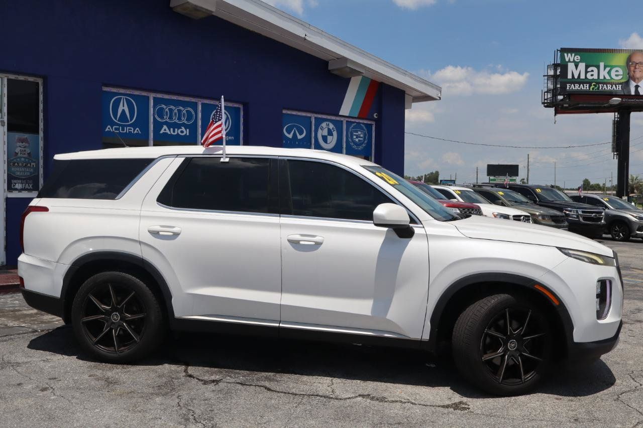 Used 2020 Hyundai Palisade SE FWD image 2