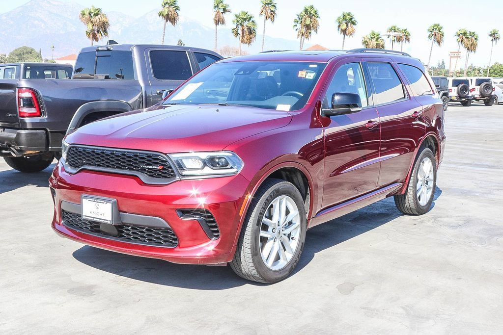 Used 2024 Dodge Durango GT AWD/4WD image 4