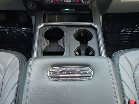 Used 2022 Ford F350 Limited AWD/4WD image 20