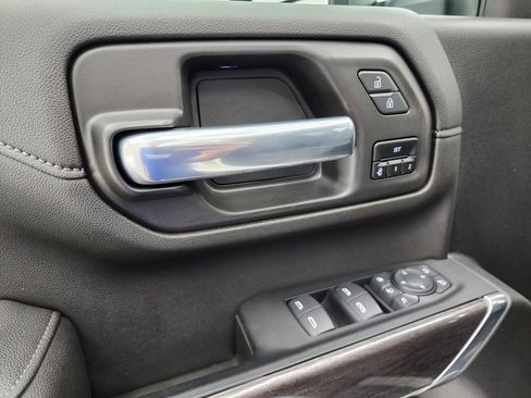 Used 2022 Chevrolet Silverado 2500 LTZ w/ Safety Package image 40