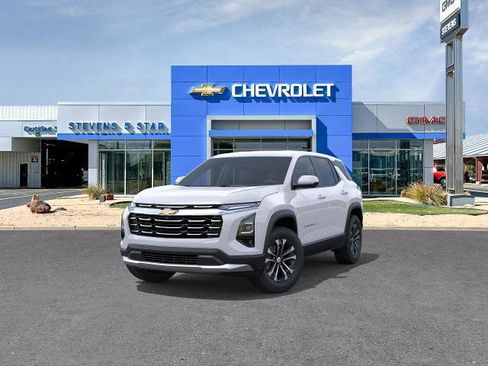 New 2026 Chevrolet Equinox LT w/ Safety and Technology Package AWD/4WD image 32