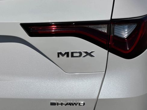 Certified 2025 Acura MDX SH-AWD w/ Advance Package image 30