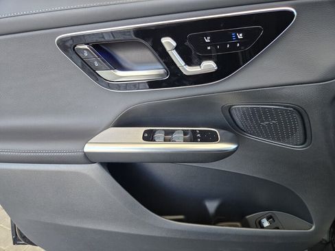 New 2026 Mercedes-Benz GLC 350e 4MATIC image 21