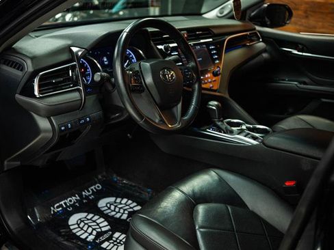 Used 2018 Toyota Camry XLE w/ Protection Package (Q2) FWD image 8