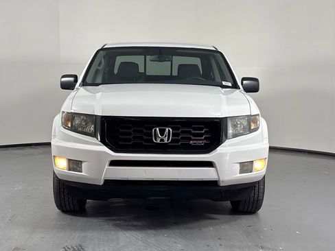 Used 2013 Honda Ridgeline Sport image 2