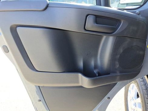 New 2026 RAM ProMaster 2500 w/ Quick Order Package 22G SLT image 15