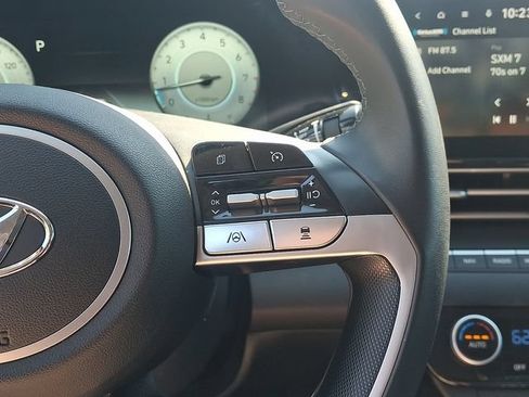 Used 2023 Hyundai Elantra SEL w/ Convenience Package FWD image 24