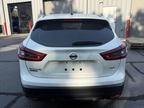 Used 2022 Nissan Rogue Sport S AWD/4WD image 3