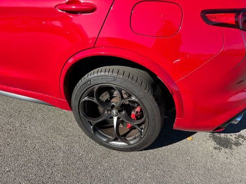 Used 2022 Alfa Romeo Stelvio Quadrifoglio w/ Active Assist Plus Package AWD/4WD image 7