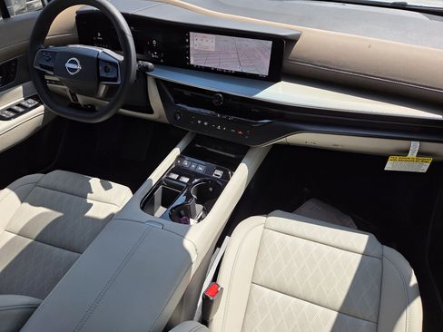New 2026 Nissan Murano Platinum w/ Cargo Package AWD/4WD image 23