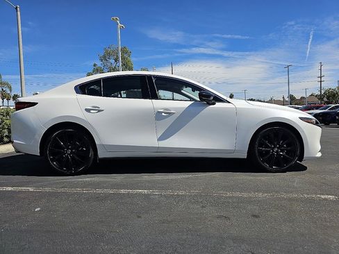 New 2026 MAZDA MAZDA3 2.5 Turbo Premium Plus image 9