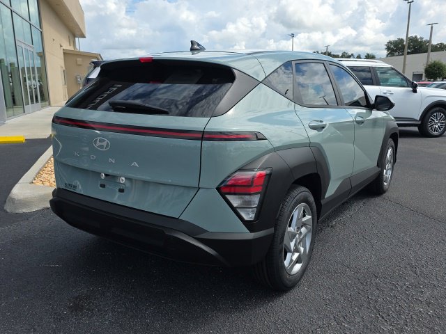 Certified 2024 Hyundai Kona SE FWD image 4