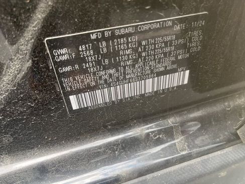 Used 2025 Subaru Crosstrek 2.5i Sport w/ Crosstrek Mirror Package image 11