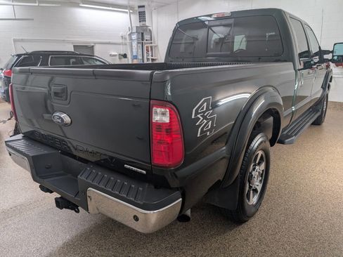 Used 2016 Ford F250 Lariat w/ Lariat Ultimate Package image 4