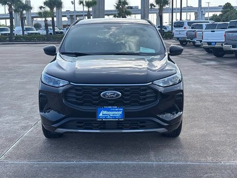 Used 2024 Ford Escape ST-Line AWD/4WD image 2