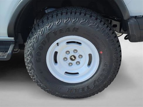 New 2026 Ford Bronco Heritage Edition AWD/4WD image 10