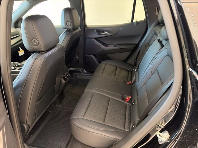 New 2027 Chevrolet Equinox LT w/ Convenience Package II FWD image 13