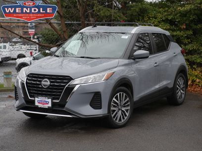 Used 2021 Nissan Kicks SV w/ Exterior Package