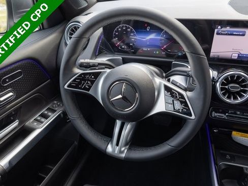 Certified 2025 Mercedes-Benz GLB 250 4MATIC image 24