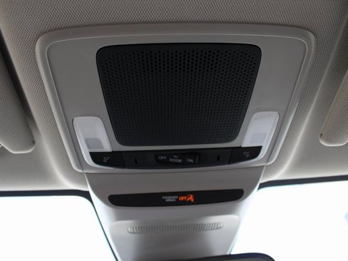 New 2026 Honda HR-V LX image 40