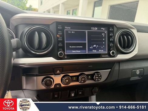 Used 2020 Toyota Tacoma SR5 AWD/4WD image 21