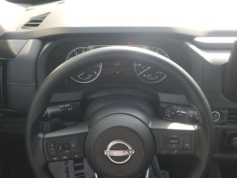 Used 2024 Nissan Pathfinder S w/ Cargo Package image 20