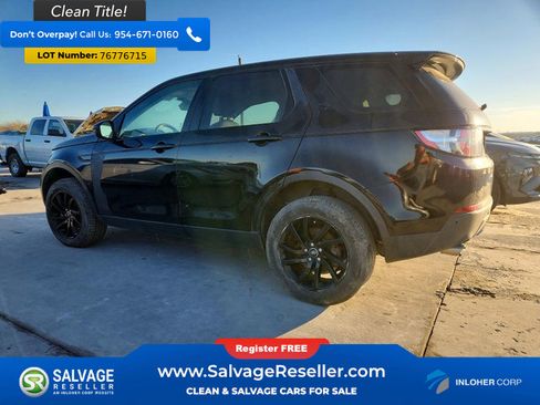 Used 2019 Land Rover Discovery Sport SE image 3