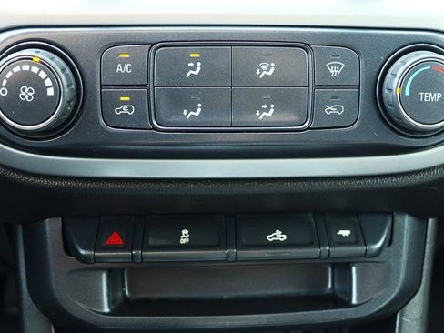 Used 2019 Chevrolet Colorado LT image 45