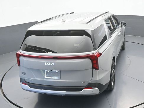 Used 2026 Kia Carnival EX FWD image 53