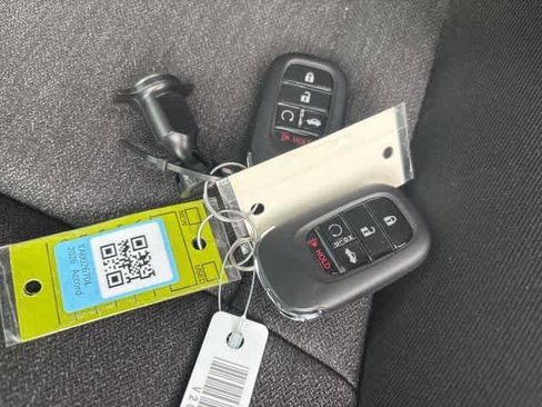 Used 2026 Honda Accord SE image 24