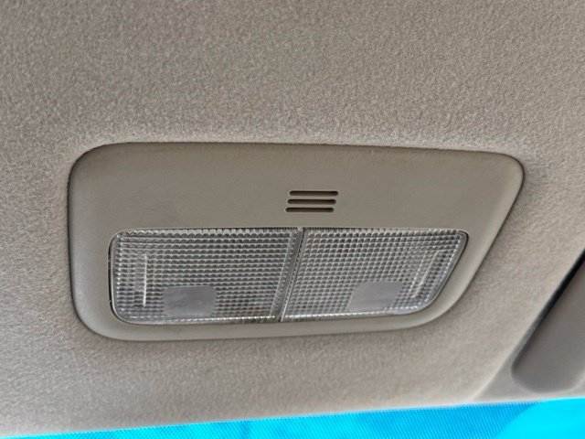 Used 2010 Toyota Corolla LE FWD image 19