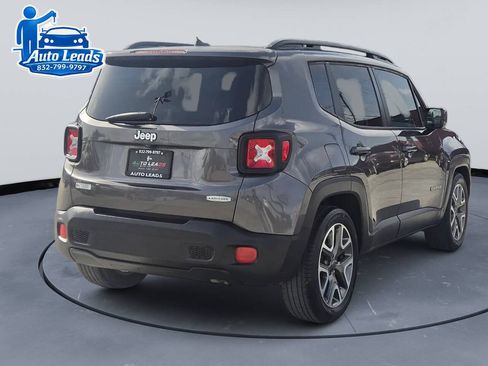 Used 2016 Jeep Renegade Latitude FWD image 5