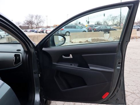 Used 2014 Kia Sportage LX image 15