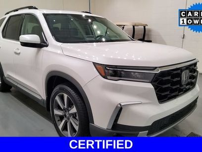 Certified 2025 Honda Pilot Touring
