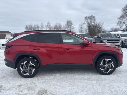 Used 2023 Hyundai Tucson SEL w/ Convenience Package image 2
