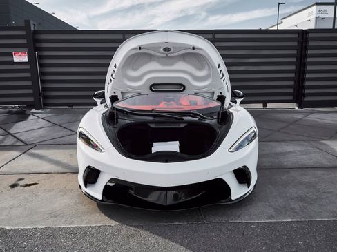 Used 2025 McLaren GTS image 18