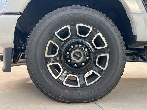 New 2026 Ford F250 Platinum AWD/4WD image 10