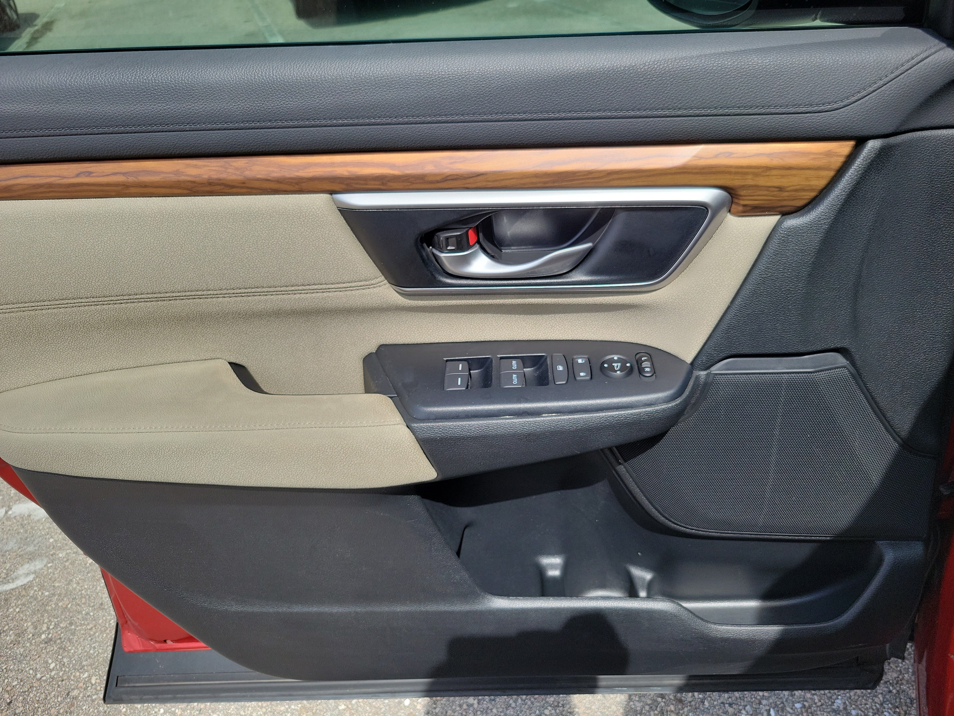 Used 2019 Honda CR-V EX image 31