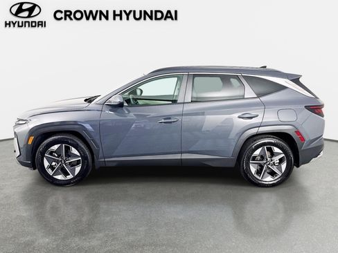 Certified 2025 Hyundai Tucson SEL FWD image 8