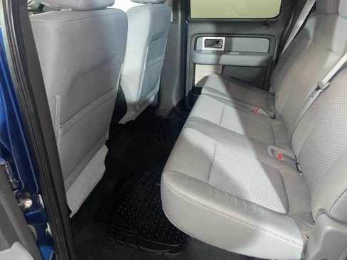 Used 2011 Ford F150 XLT w/ XLT Chrome Pkg image 12
