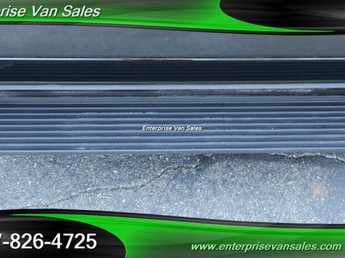 Used 2024 Ford Transit 350 XLT RWD image 11