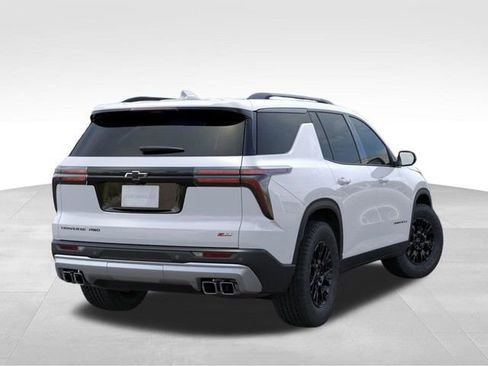 New 2026 Chevrolet Traverse Z71 w/ Enhanced Driving Package AWD/4WD image 4