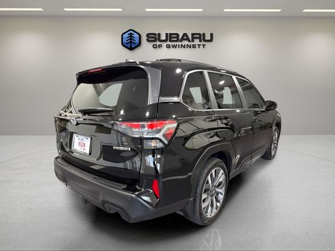 Certified 2025 Subaru Forester Touring AWD/4WD image 5