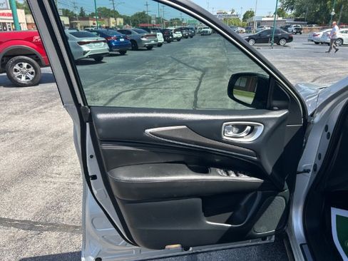 Used 2019 INFINITI QX60 Pure AWD/4WD image 15