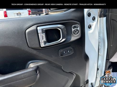 Used 2022 Jeep Wrangler Unlimited Sport AWD/4WD image 24