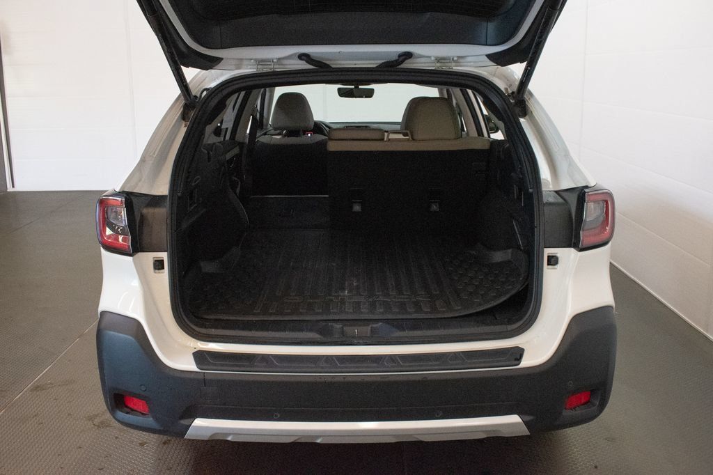 Used 2024 Subaru Outback Limited XT AWD/4WD image 26