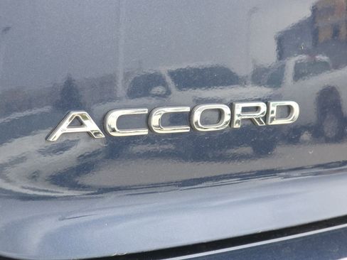 Certified 2023 Honda Accord EX image 9